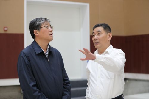 罗永纲来九游体育调研要求 坚决打赢军运会安保这场硬仗(图6)