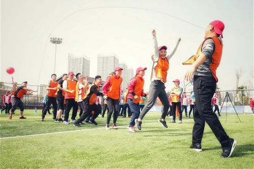 九游体育举办2018趣味运动会(图5)