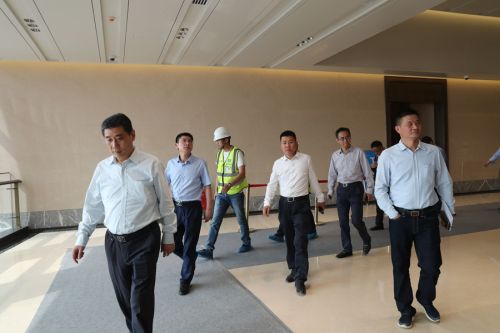 彭浩考察九游体育体育场(图5)