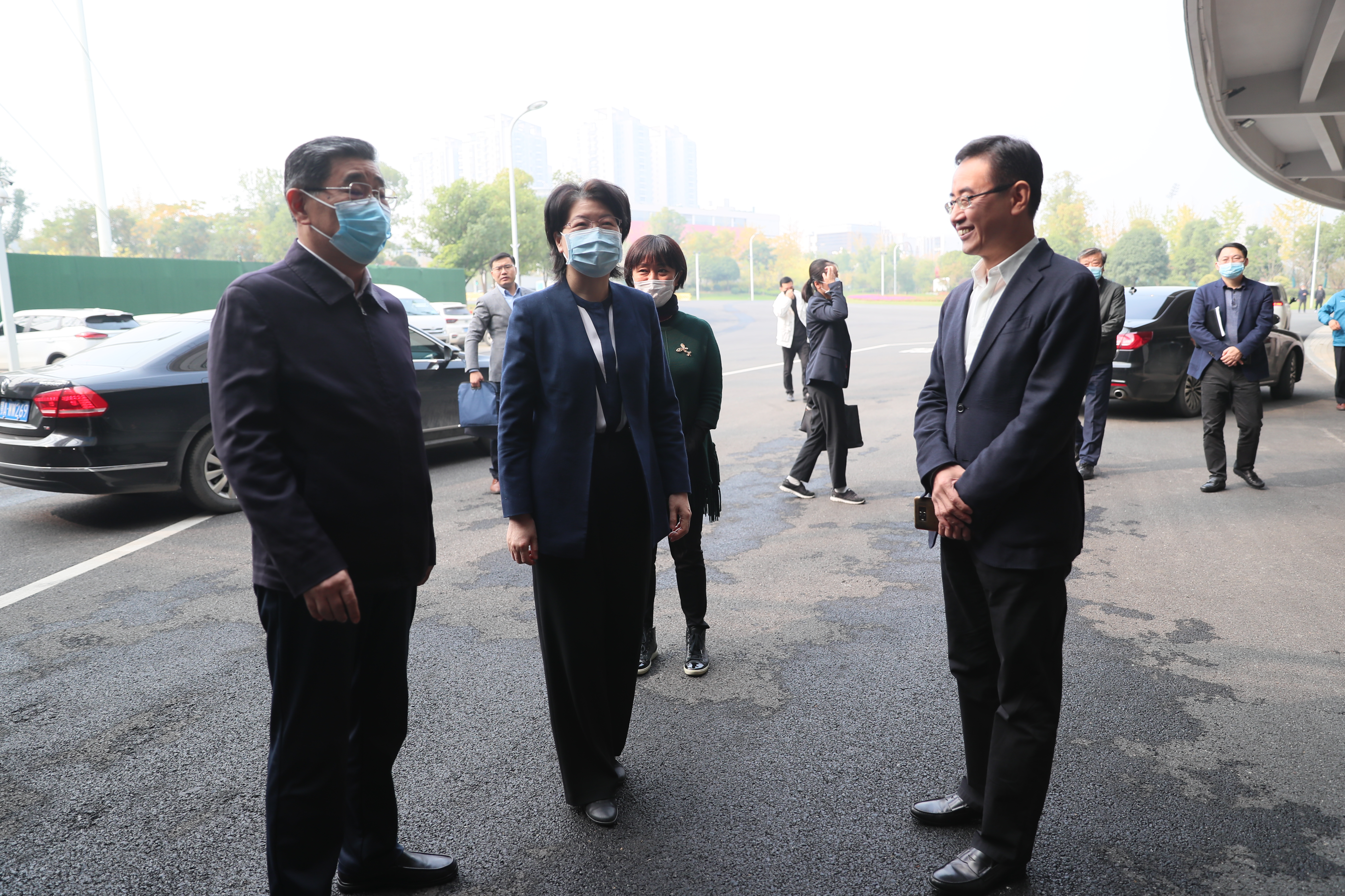 副省长肖菊华来公司调研：九游体育在做好军运会“后半篇文章”中具有标杆意义(图1)